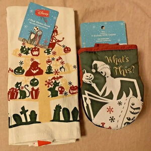NEW Disney Home The Nightmare Before Christmas 4pc Kitchen Linen Set